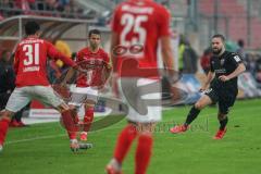 3. Liga - Hallescher FC - FC Ingolstadt 04 - rechts Marc Stendera (10, FCI) Shcherbakovski Jan (11 Halle) Landgraf Niklas (31 Halle) Reddemann Sören (25 Halle)