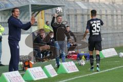 3. Liga - Waldhof Mannheim - FC Ingolstadt 04 - Cheftrainer Tomas Oral (FCI) und Cheftrainer Patrick Klöckner (Mannheim)