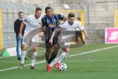 3. Liga - Waldhof Mannheim - FC Ingolstadt 04 - Marc Stendera (10, FCI) Donkor Anton-Leander (19 Mannheim) Michael Heinloth (17, FCI)