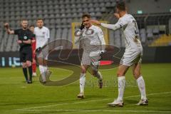 3. Liga - FC Bayern II - FC Ingolstadt 04 - Tor Jubel 1:2, Dennis Eckert Ayensa (7, FCI) mit Stefan Kutschke (30, FCI)