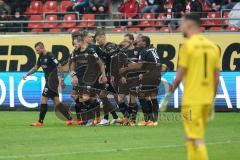 3. Liga - Hallescher FC - FC Ingolstadt 04 - Tor Ingolstadt Marcel Gaus (19, FCI) 0:1, Jubel, Maximilian Beister (11, FCI) Caniggia Ginola Elva (14, FCI) Stefan Kutschke (30, FCI) Ilmari Niskanen (22, FCI) Dominik Franke (3 FCI) Tobias Schröck (21, FCI)