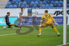 3. Liga - Waldhof Mannheim - FC Ingolstadt 04 - Flanke Filip Bilbija (35, FCI) Torwart Bartels Jan-Christoph (23 Mannheim)