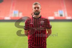 Marc Stendera (10, FCI) ; FC Ingolstadt 04; 3.Liga, Porträttermin 2020/2021