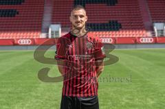 Maximilian Wolfram (8, FCI) ; FC Ingolstadt 04; 3.Liga, Porträttermin 2020/2021