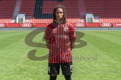 Caniggia Ginola Elva (14, FCI) ; FC Ingolstadt 04; 3.Liga, Porträttermin 2020/2021