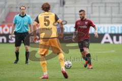 3. Liga - FC Ingolstadt 04 - Dynamo Dresden - Robin Krauße (23, FCI) Yannick Stark (5 Dresden)