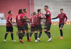 3. Liga - FC Ingolstadt 04 - MSV Duisburg - Tor Jubel Ausgleich 1:1 Dennis Eckert Ayensa (7, FCI) mit Björn Paulsen (4, FCI) Caniggia Ginola Elva (14, FCI) Marc Stendera (10, FCI) Michael Heinloth (17, FCI) Stefan Kutschke (30, FCI) Thomas Keller (27, FCI