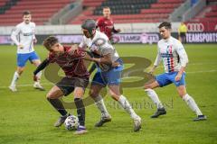 3. Liga - FC Ingolstadt 04 - F.C. Hansa Rostock - Dennis Eckert Ayensa (7, FCI) Damian Roßbach (4 Rostock)