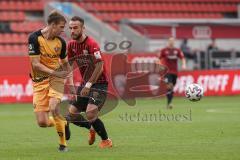 3. Liga - FC Ingolstadt 04 - Dynamo Dresden - Fatih Kaya (9, FCI) Zweikampf