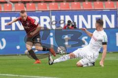 3. Liga - FC Ingolstadt 04 - SC Verl - Flanke Ilmari Niskanen (22, FCI) Stöckner Julian (23 Verl) stört, danach Tor durch Marcel Gaus (19, FCI)