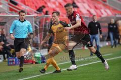 3. Liga - FC Ingolstadt 04 - Dynamo Dresden - Julius Kade (20 Dresden) Stefan Kutschke (30, FCI)