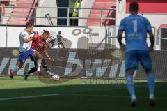 3. Liga - FC Ingolstadt 04 - KFC Uerdingen 05 - Fechner Gino (16 KFC) gegen Justin Butler (31, FCI), Königshofer Lukas (1 KFC) wartet