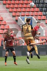 3. Liga - FC Ingolstadt 04 - Dynamo Dresden - Ecke Kopfball, Stefan Kutschke (30, FCI) Tim Knipping (4 Dresden)