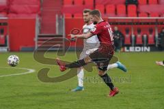 3. Liga - FC Ingolstadt 04 - VfB Lübeck - Marc Stendera (10, FCI) Deichmann Yannick (10 Lübeck)