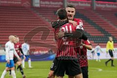 3. Liga - FC Ingolstadt 04 - F.C. Hansa Rostock - Tor Jubel 1:0 Siegtor, Merlin Röhl (34, FCI) mit Stefan Kutschke (30, FCI)