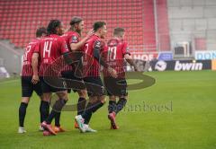 3. Liga - FC Ingolstadt 04 - MSV Duisburg - Tor Jubel Ausgleich 1:1 Dennis Eckert Ayensa (7, FCI) mit Björn Paulsen (4, FCI) Caniggia Ginola Elva (14, FCI) Marc Stendera (10, FCI) Michael Heinloth (17, FCI)