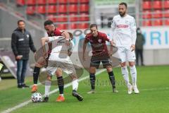 3. Liga - FC Ingolstadt 04 - SC Verl - Fatih Kaya (9, FCI) Ritzka Lars (21 Verl), hinten Michael Heinloth (17, FCI) Janjic Zlatko (13 Verl)