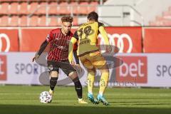 3. Liga - FC Ingolstadt 04 - Dynamo Dresden - Hawkins Jaren (20 FCI) Jonathan Meier (19 Dresden)