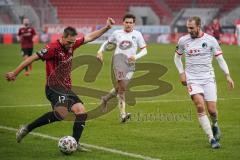 3. Liga - FC Ingolstadt 04 - VfB Lübeck - Michael Heinloth (17, FCI) Thiel Marvin (13 Lübeck) Boland Mirko (31 Lübeck)