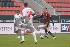 3. Liga - FC Ingolstadt 04 - VfB Lübeck - Filip Bilbija (35, FCI) Riedel Florian (39 Lübeck)