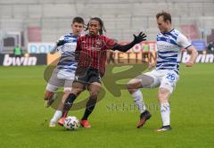 3. Liga - FC Ingolstadt 04 - MSV Duisburg - Caniggia Ginola Elva (14, FCI) Vincent Gembalies (26 MSV)