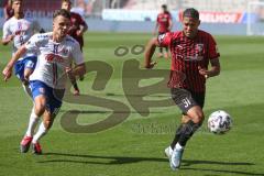 3. Fußball-Liga - Saison 2020/2021 - FC Ingolstadt 04 -  KFC Uerdingen - Justin Butler (#31,FCI) - Gino Fechner (#16 Uerdingen) - Foto: Meyer Jürgen