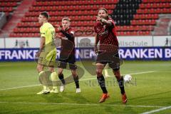 3. Liga - FC Ingolstadt 04 - SV Wiesbaden - Tor Jubel 4:1 durch Björn Paulsen (4, FCI) Flanke von Stefan Kutschke (30, FCI), Filip Bilbija (35, FCI) Medic Jakov (13 SVW)