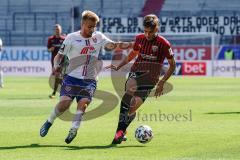 3. Liga - FC Ingolstadt 04 - KFC Uerdingen 05 - Wagner Fridolin (22 KFC) Filip Bilbija (35, FCI)