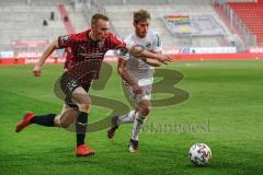 3. Liga - FC Ingolstadt 04 - SC Verl - Zweikampf Ilmari Niskanen (22, FCI) Ritzka Lars (21 Verl)