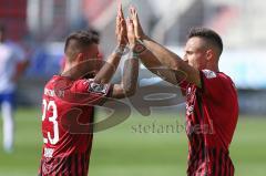 3. Fußball-Liga - Saison 2020/2021 - FC Ingolstadt 04 -  KFC Uerdingen - Abklatschen nach dem Spiel Robin Krausse (#23,FCI)  - Tobias Schröck (#21,FCI)  - Foto: Meyer Jürgen