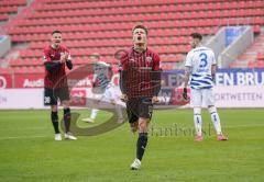 3. Liga - FC Ingolstadt 04 - MSV Duisburg - Dennis Eckert Ayensa (7, FCI) ärgert sich, Stefan Kutschke (30, FCI) motviert