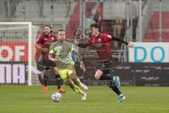 3. Liga - FC Ingolstadt 04 - SV Wiesbaden - Tietz Phillip (9 SVW) Thomas Keller (27, FCI)