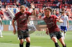 3. Liga - FC Ingolstadt 04 - KFC Uerdingen 05 - Tor Jubel Maximilian Beister (11, FCI) und Filip Bilbija (35, FCI)