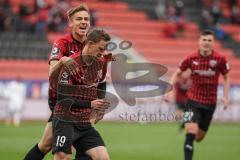 3. Liga - FC Ingolstadt 04 - SC Verl - Tor 1:0 Jubel Marcel Gaus (19, FCI) Filip Bilbija (35, FCI)