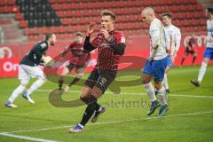 3. Liga - FC Ingolstadt 04 - F.C. Hansa Rostock - verpasste Chance Dennis Eckert Ayensa (7, FCI) ärgert sich