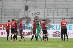 3. Liga - FC Ingolstadt 04 - Dynamo Dresden - die Schanzer gratulieren sich, Marcel Gaus (19, FCI) Torwart Fabijan Buntic (24, FCI) Stefan Kutschke (30, FCI) Robin Krauße (23, FCI) Fatih Kaya (9, FCI) Thomas Keller (27, FCI) Filip Bilbija (35, FCI) Tobias