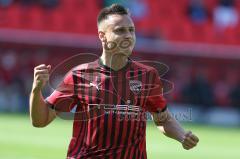 3. Fußball-Liga - Saison 2020/2021 - FC Ingolstadt 04 -  KFC Uerdingen - Dominik Franke (#3,FCI) bereitet den 2:0 Führungstreffer vor mit einer Flanke - jubel - Foto: Meyer Jürgen