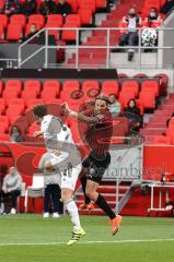 3. Liga - FC Ingolstadt 04 - SpVgg Unterhaching - Kopfball Kampf Björn Paulsen (4, FCI) Müller Robert (4 SpVgg)