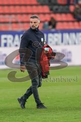 3. Liga - FC Ingolstadt 04 - SpVgg Unterhaching - Spiel ist aus, Sieg Unterhaching 0:1, Cheftrainer Tomas Oral (FCI) geht enttäuscht vom Platz