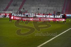 3. Liga - FC Ingolstadt 04 - F.C. Hansa Rostock - Spieler bedanken sich bei den Fans, Frohe Weihnachten Corona