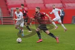 3. Liga - FC Ingolstadt 04 - VfB Lübeck - Marc Stendera (10, FCI) Deichmann Yannick (10 Lübeck)