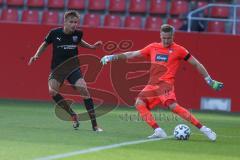 3. Fußball-Liga - Saison 2020/2021 - Testspiel -FC Ingolstadt 04 - 1. FC Heidenheim - Filip Bilbija (#35,FCI)  - Vitus Eicher Torwart (#22 Heidenheim) - Foto: Meyer Jürgen