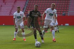 3. Fußball-Liga - Saison 2020/2021 - Testspiel -FC Ingolstadt 04 - 1. FC Heidenheim - Justin Butler (#31,FCI) - Jonas Föhrenbach (#19 Heidenheim) - Foto: Meyer Jürgen