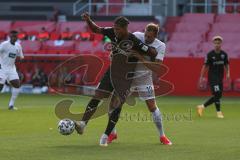 3. Fußball-Liga - Saison 2020/2021 - Testspiel -FC Ingolstadt 04 - 1. FC Heidenheim - Justin Butler (#31,FCI) - Jonas Föhrenbach (#19 Heidenheim) - Foto: Meyer Jürgen