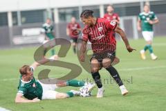 3. Liga - Testspiel - FC Ingolstadt 04 - 1. SC Schweinfurt - rechts Justin Butler (31, FCI)