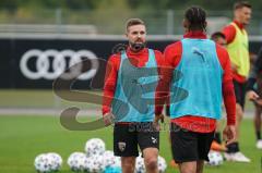 3. Liga - FC Ingolstadt 04 - Training - Marc Stendera (10, FCI) und Justin Butler (31, FCI)