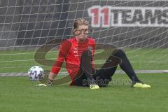 3. Fußball-Liga - Saison 2020/2021 - FC Ingolstadt 04 - Trainingsauftakt - Torwart Robert Jendrusch (#1,FCI) - Foto: Meyer Jürgen