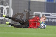 3. Fußball-Liga - Saison 2020/2021 - FC Ingolstadt 04 - Trainingsauftakt - Torwart Robert Jendrusch (#1,FCI) - Foto: Meyer Jürgen