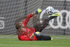 3. Fußball-Liga - Saison 2020/2021 - FC Ingolstadt 04 - Trainingsauftakt - Torwart Robert Jendrusch (#1,FCI) - Foto: Meyer Jürgen