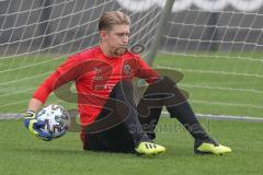 3. Fußball-Liga - Saison 2020/2021 - FC Ingolstadt 04 - Trainingsauftakt - Torwart Robert Jendrusch (#1,FCI) - Foto: Meyer Jürgen